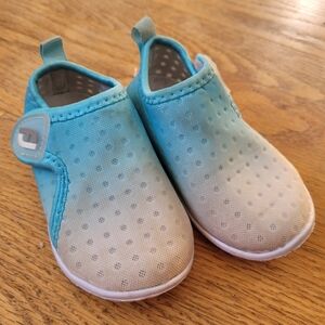 Joinfree toddler water shoes, 12-18 months, blue and white